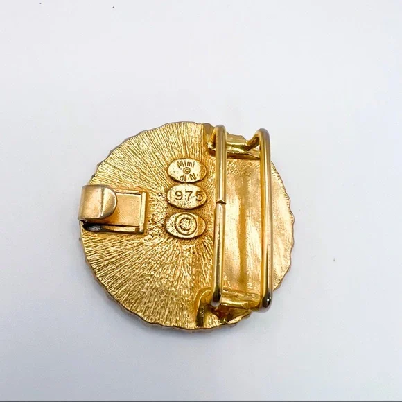 1975 Mimi Di N signed Medallion Belt buckle, 2 Tone design - Picture 6 of 6